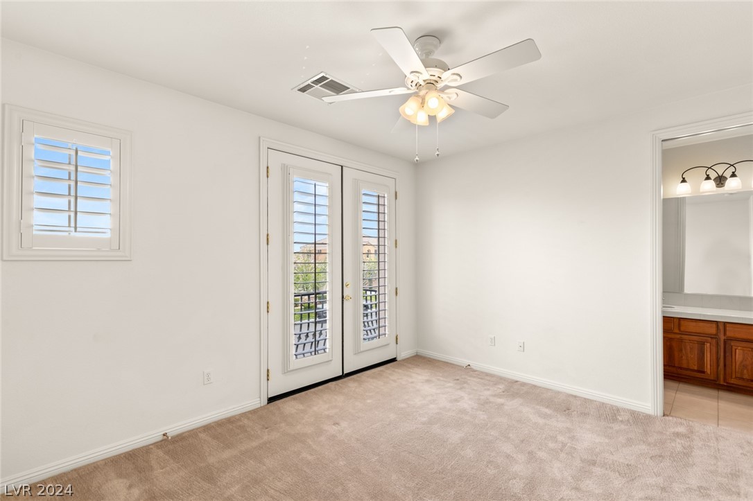301 ROUND STONE Court