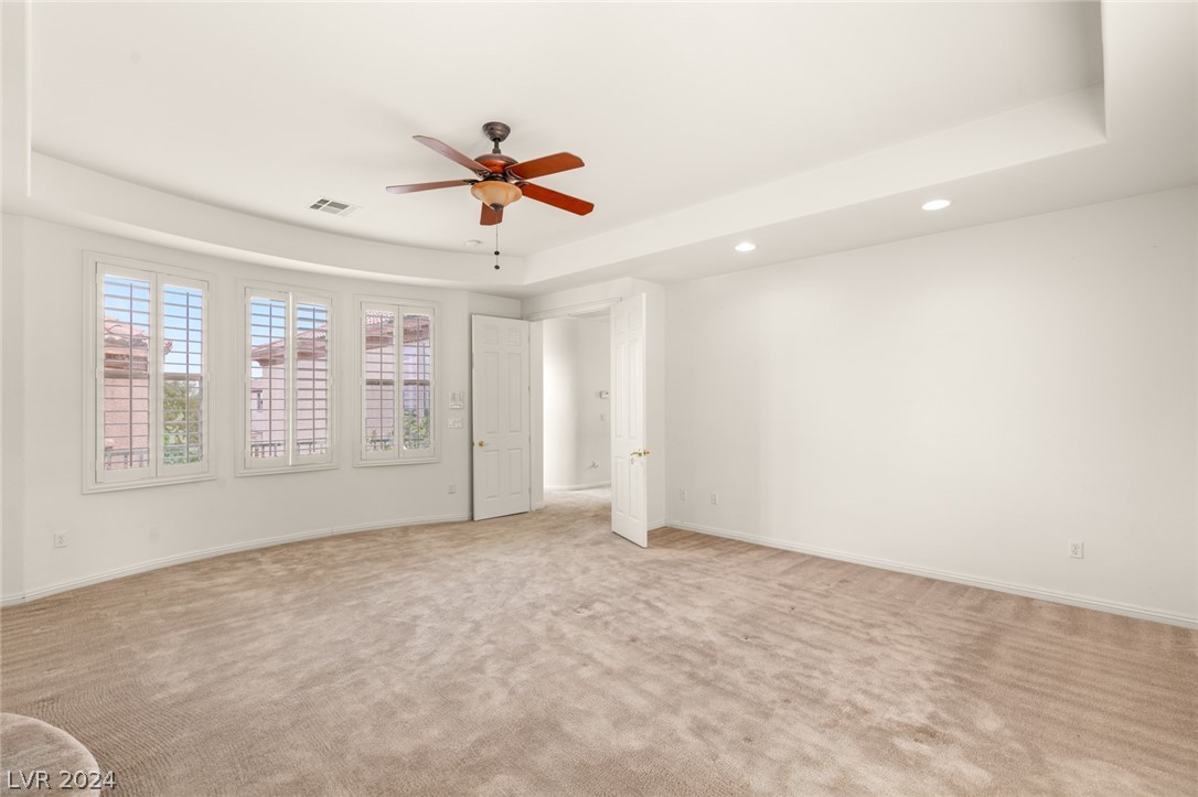 301 ROUND STONE Court