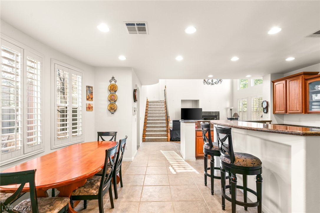 301 ROUND STONE Court