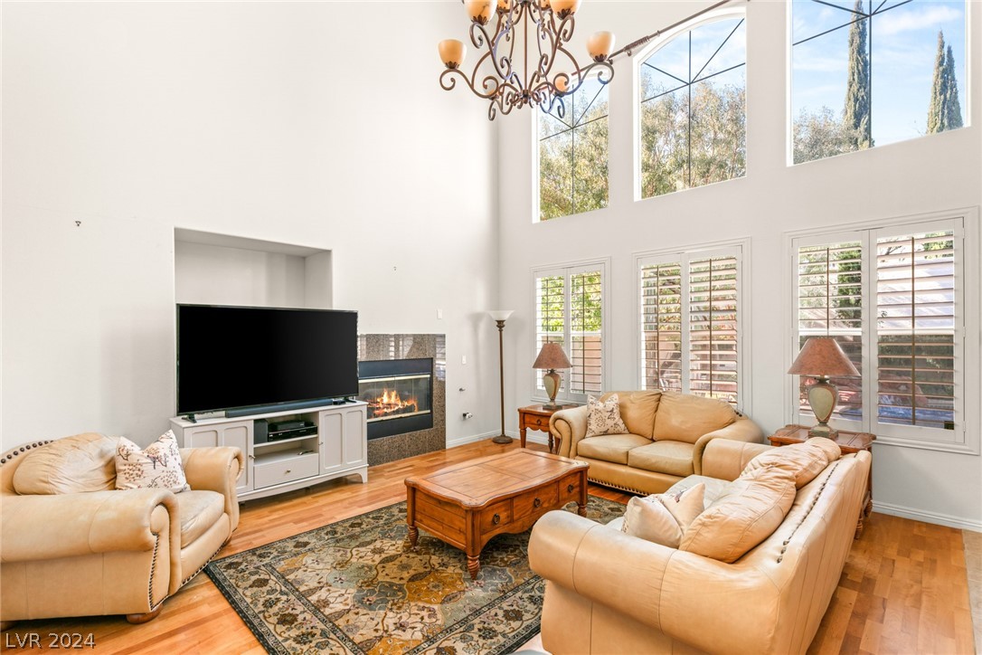 301 ROUND STONE Court