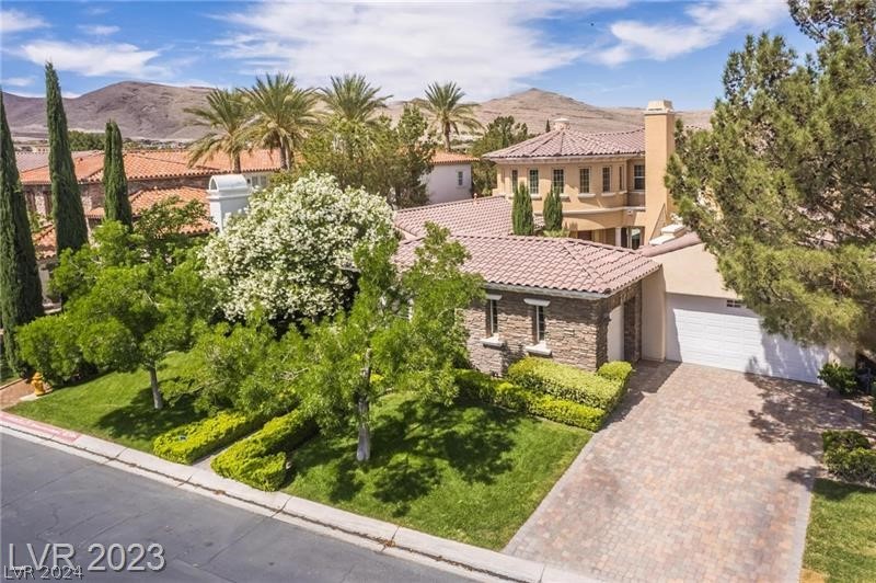 11787 OAKLAND HILLS Drive