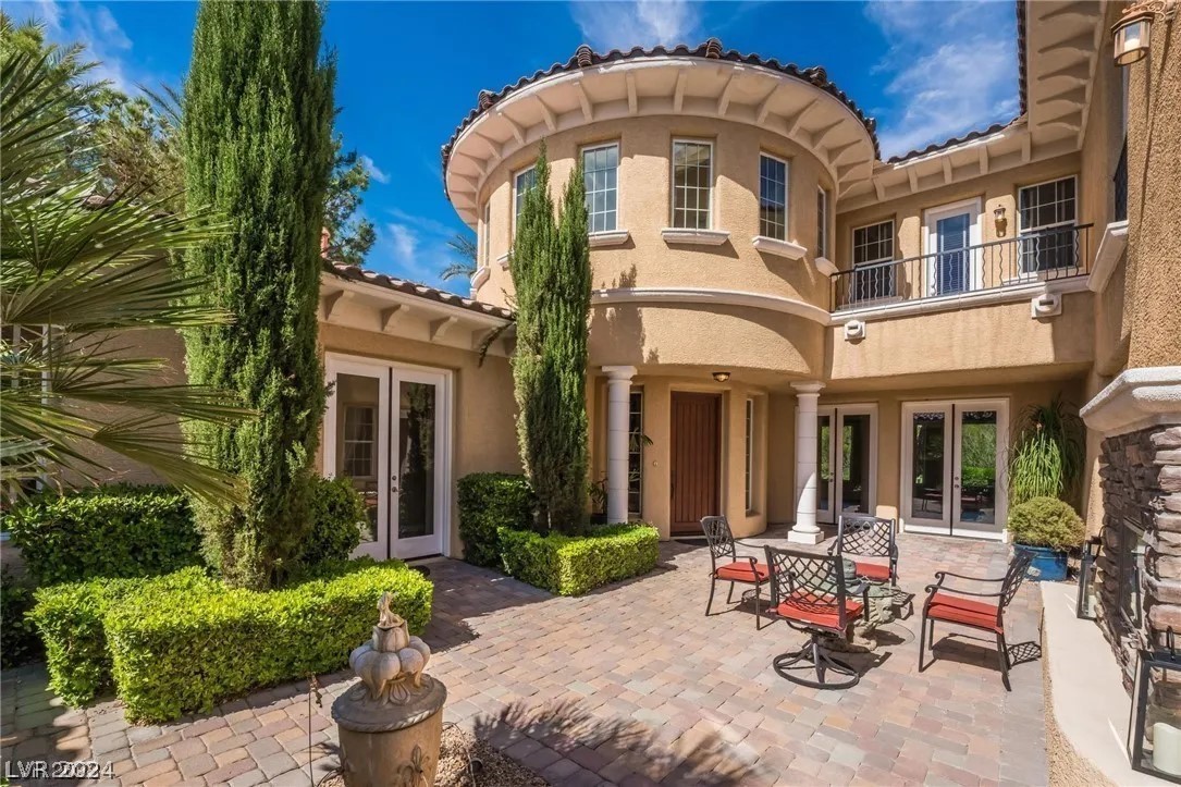 11787 OAKLAND HILLS Drive