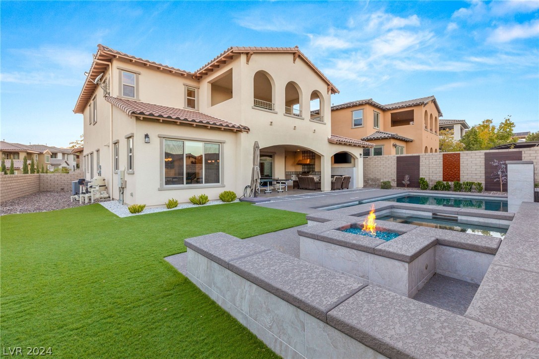 450 BEAUTIFUL HILL Court