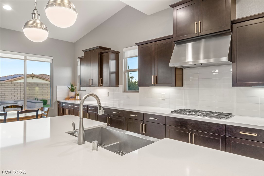 450 BEAUTIFUL HILL Court