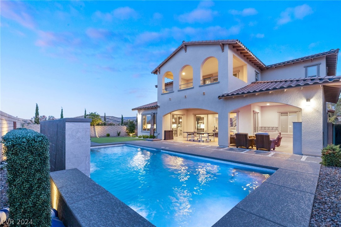 450 BEAUTIFUL HILL Court