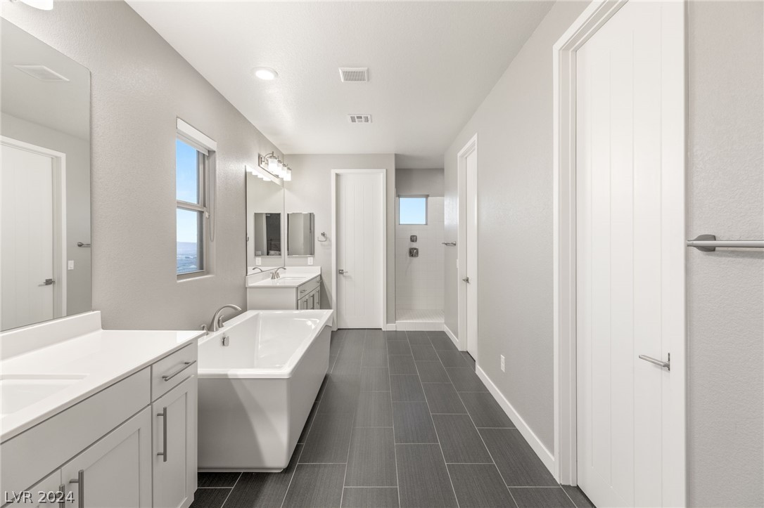 450 BEAUTIFUL HILL Court