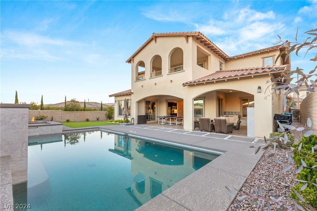 450 BEAUTIFUL HILL Court