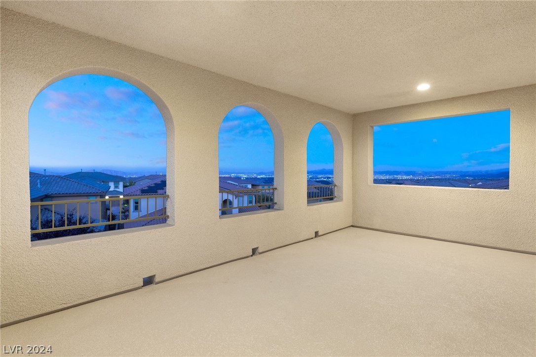 450 BEAUTIFUL HILL Court