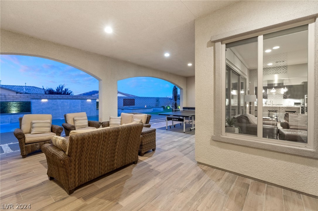 450 BEAUTIFUL HILL Court