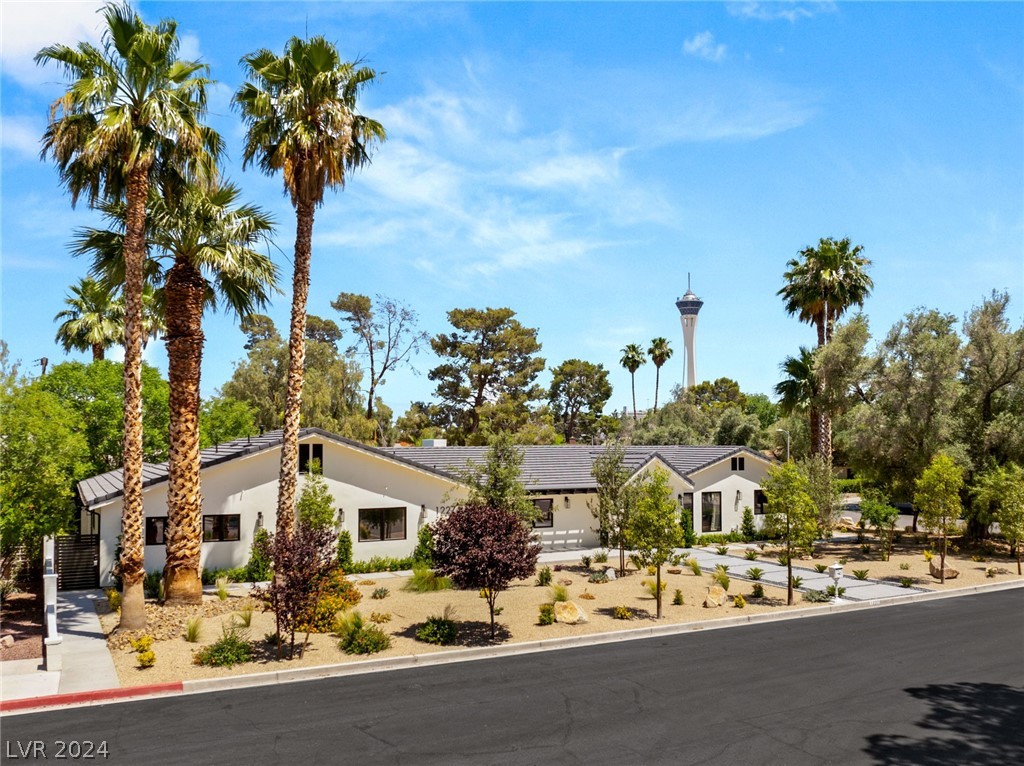 1227 PARK Circle