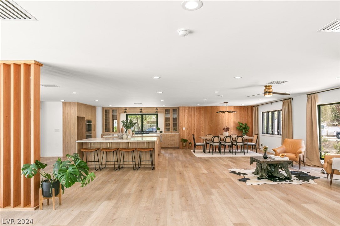 1227 PARK Circle