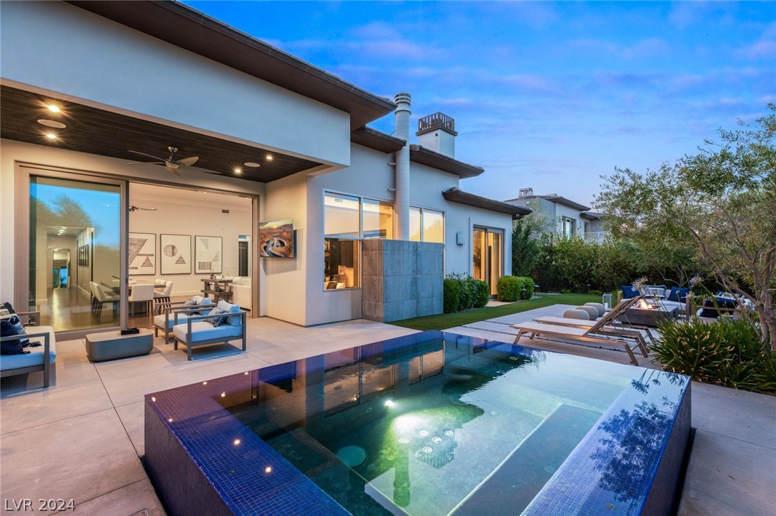 14 MIDNIGHT RIDGE Drive
