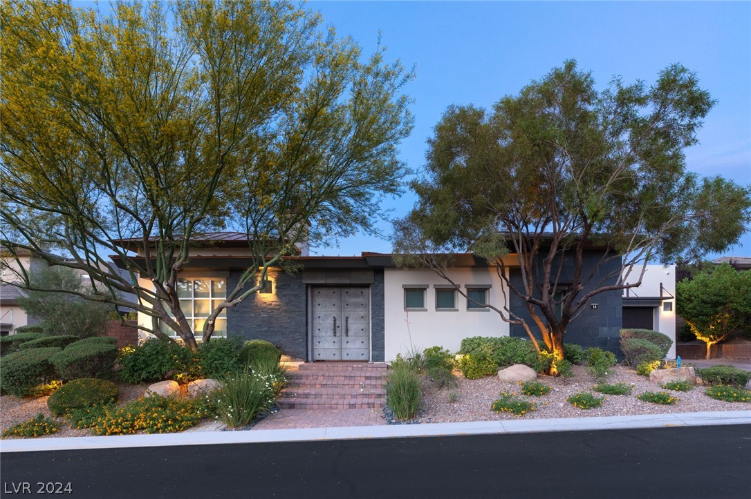 14 MIDNIGHT RIDGE Drive