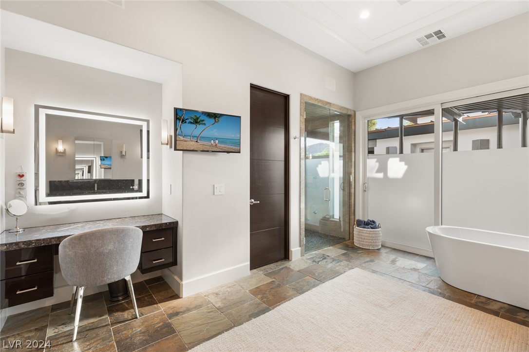 14 MIDNIGHT RIDGE Drive