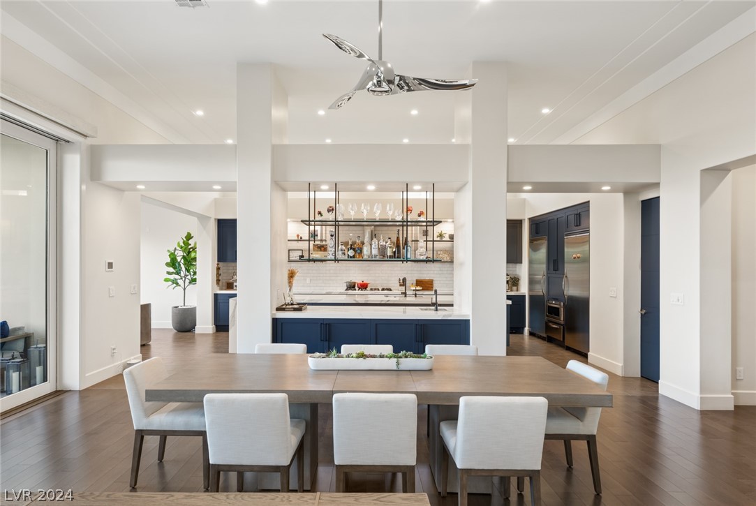 14 MIDNIGHT RIDGE Drive