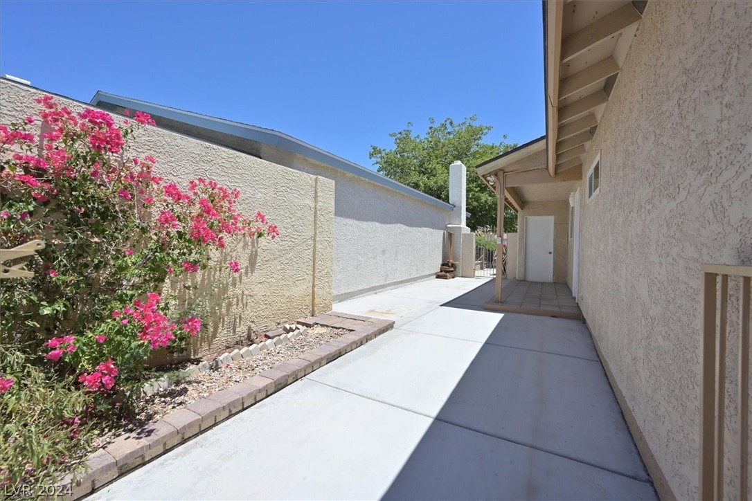 3751 RIANO Circle