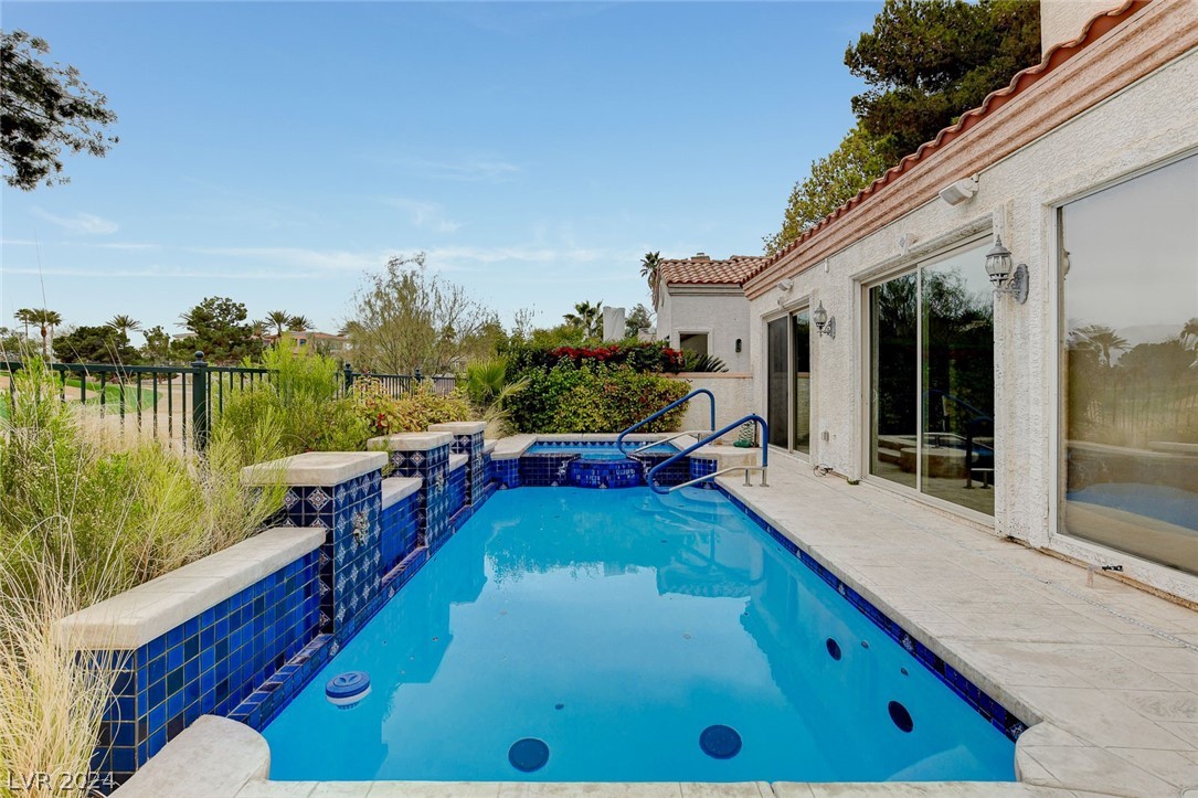 8941 Diamond Falls Drive