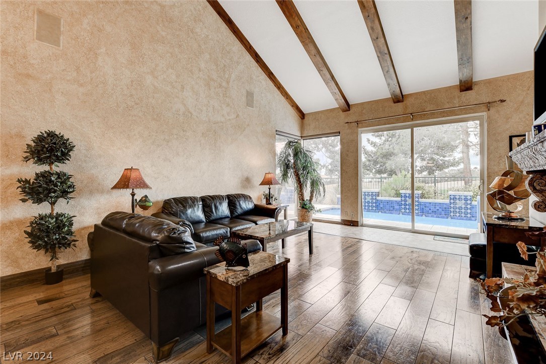 8941 Diamond Falls Drive