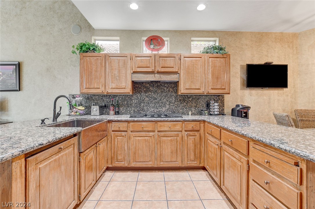 8941 Diamond Falls Drive