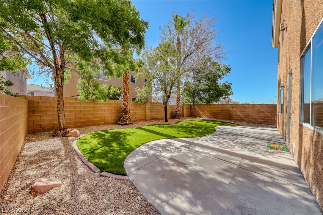 6785 SCARLET FLAX Street