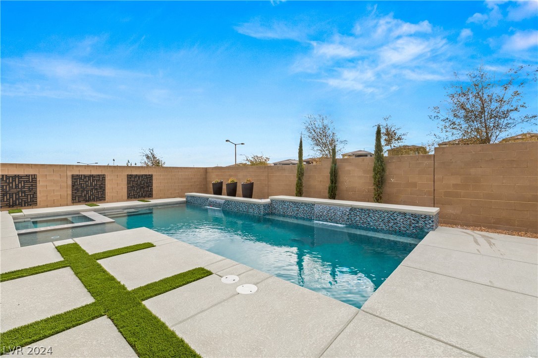 12379 Sunset Sage Avenue