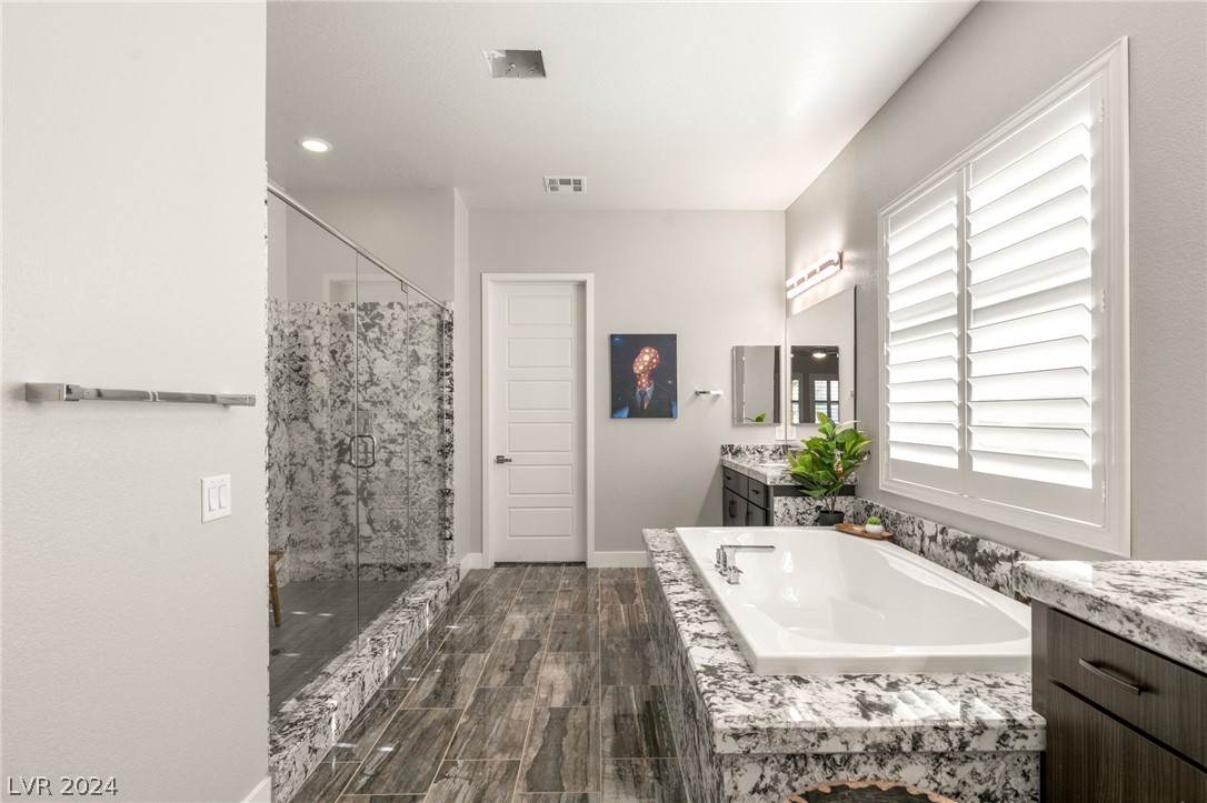 7852 West Torino Avenue