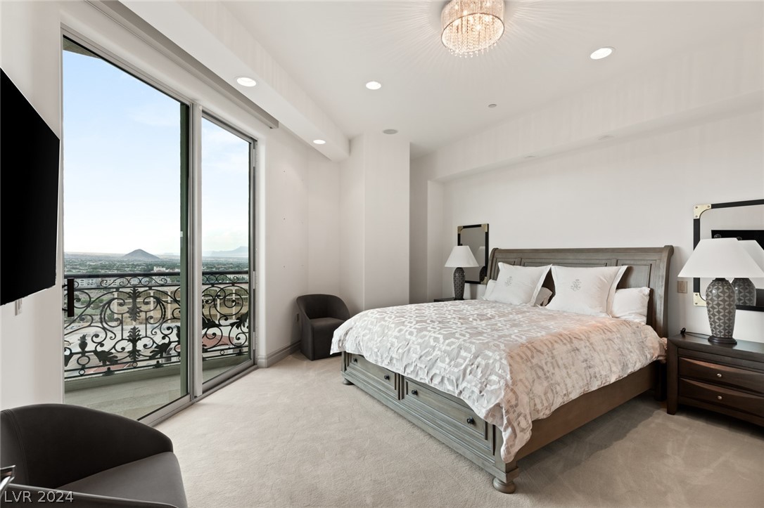 9101 Alta Drive 1703