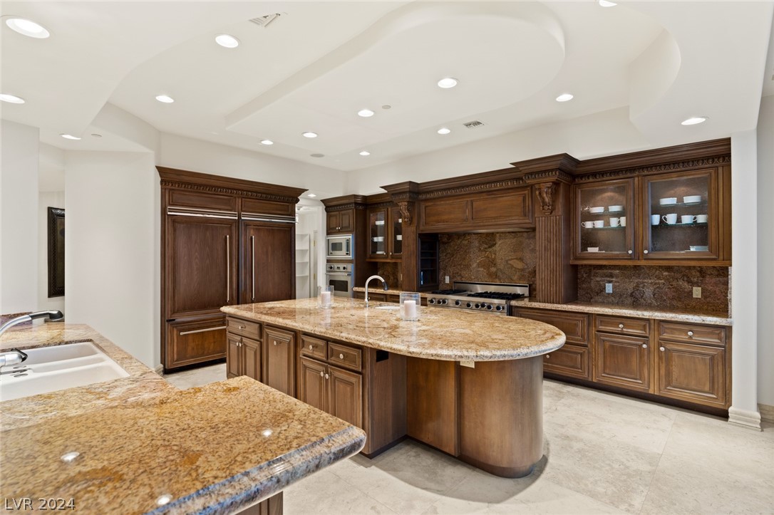 9101 Alta Drive 1703