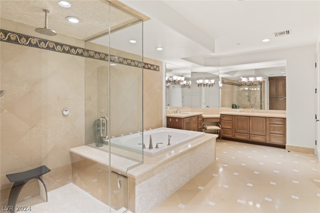 9101 Alta Drive 1703