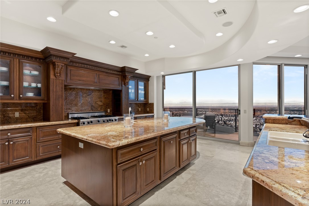 9101 Alta Drive 1703