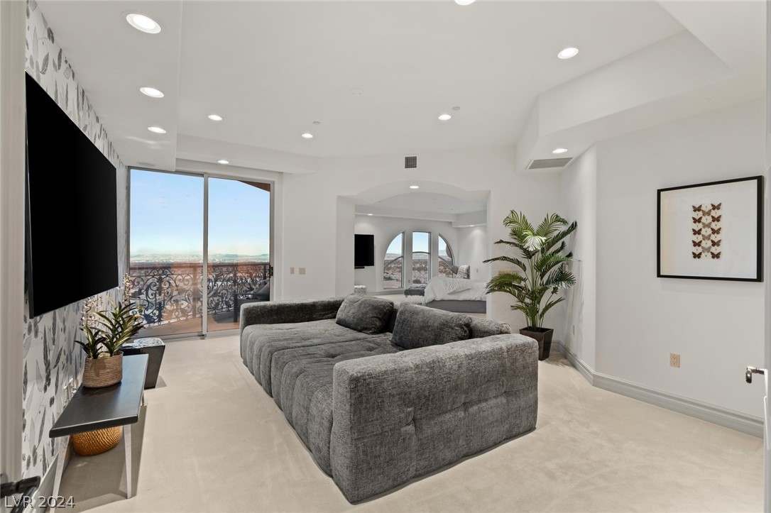 9101 Alta Drive 1703