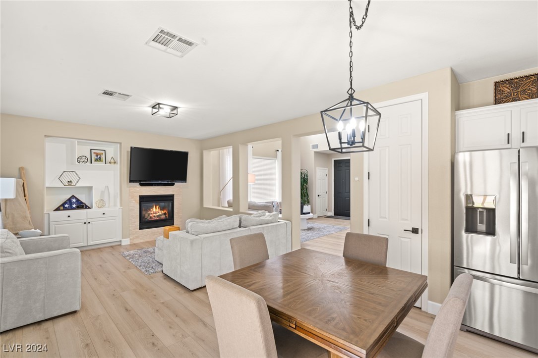 319 DARTMOUTH HILLS Street
