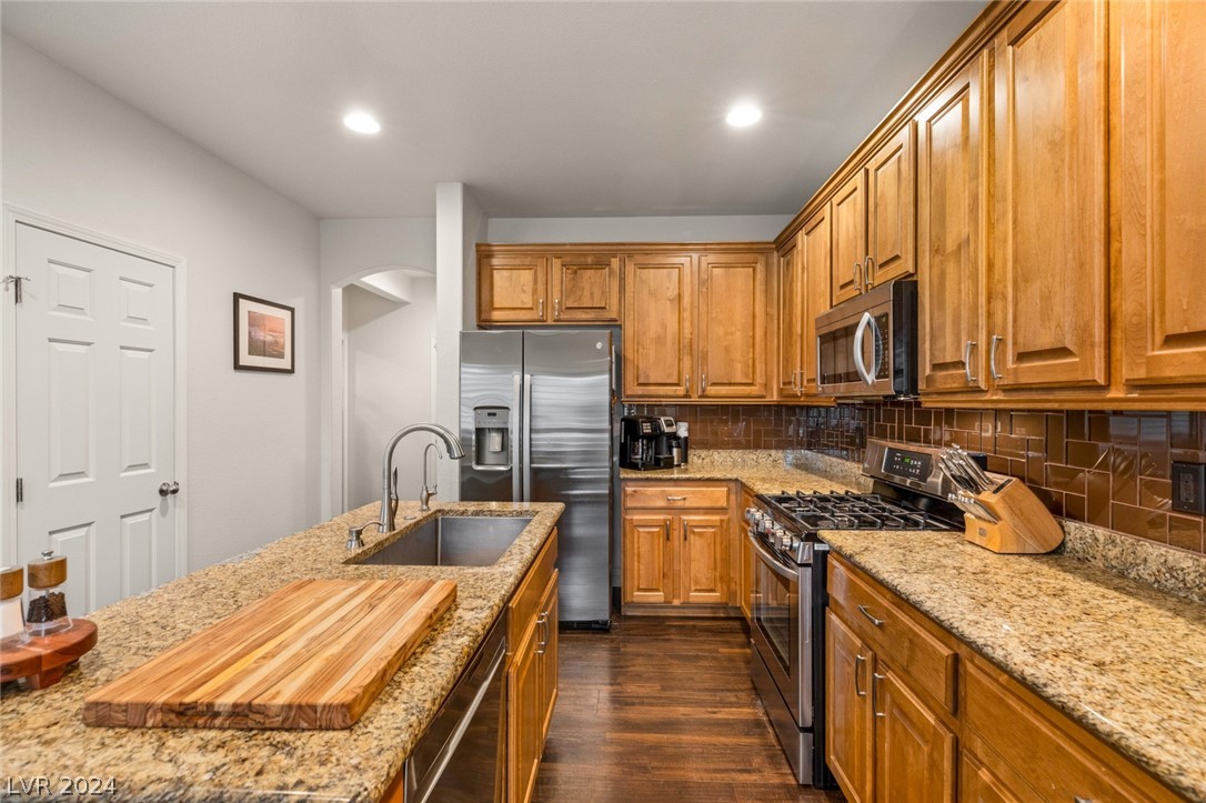 2296 AUTUMN FIRE Court