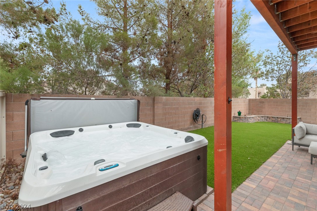 2296 AUTUMN FIRE Court
