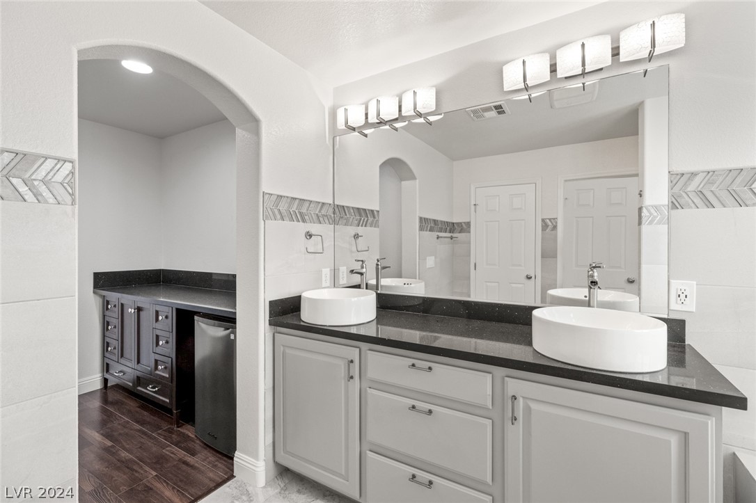 2296 AUTUMN FIRE Court