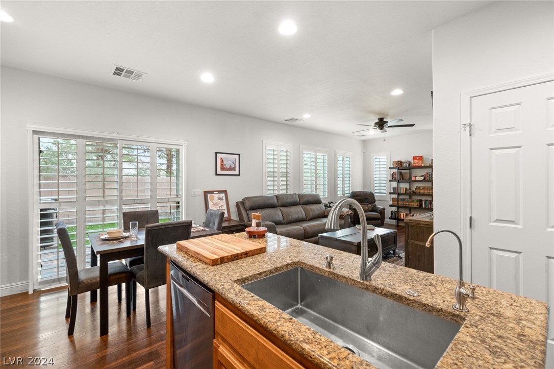 2296 AUTUMN FIRE Court