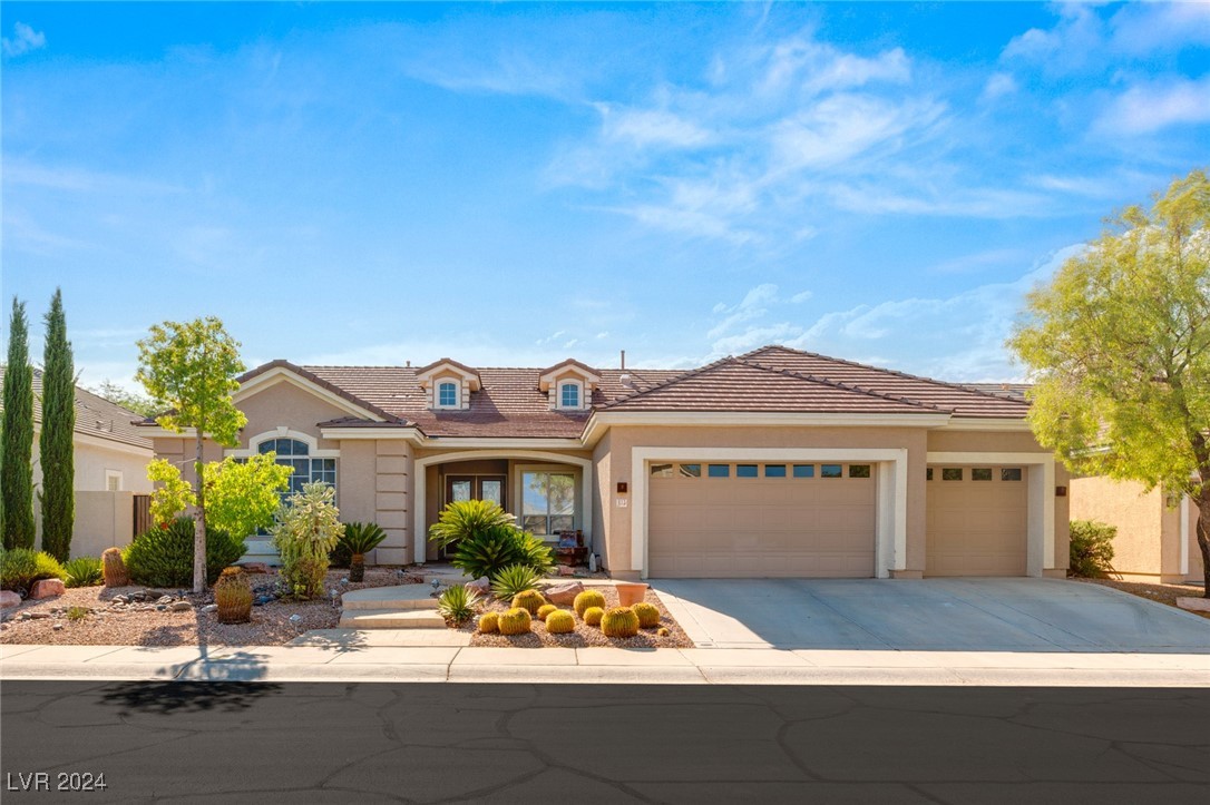 813 STAR PINE Drive