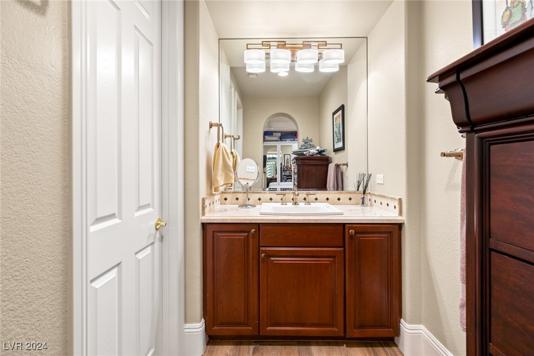 3308 BIRCHWOOD PARK Circle