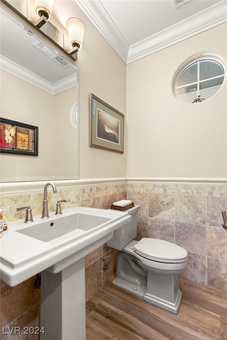 3308 BIRCHWOOD PARK Circle