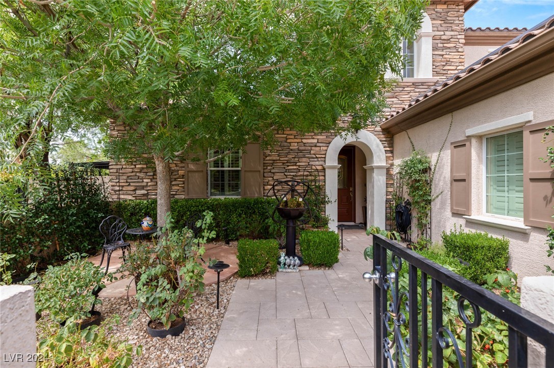 3308 BIRCHWOOD PARK Circle