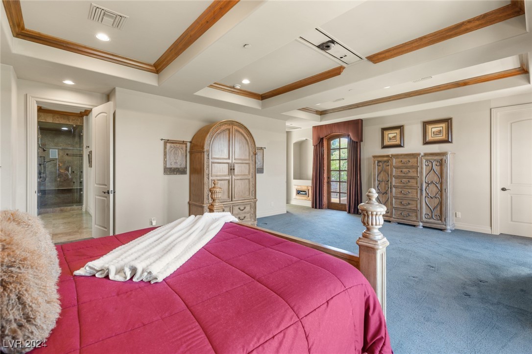 14 CORRAL DE TIERRA Place