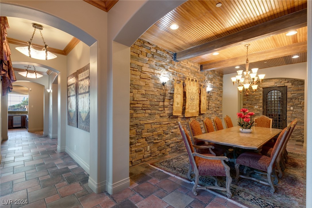 14 CORRAL DE TIERRA Place