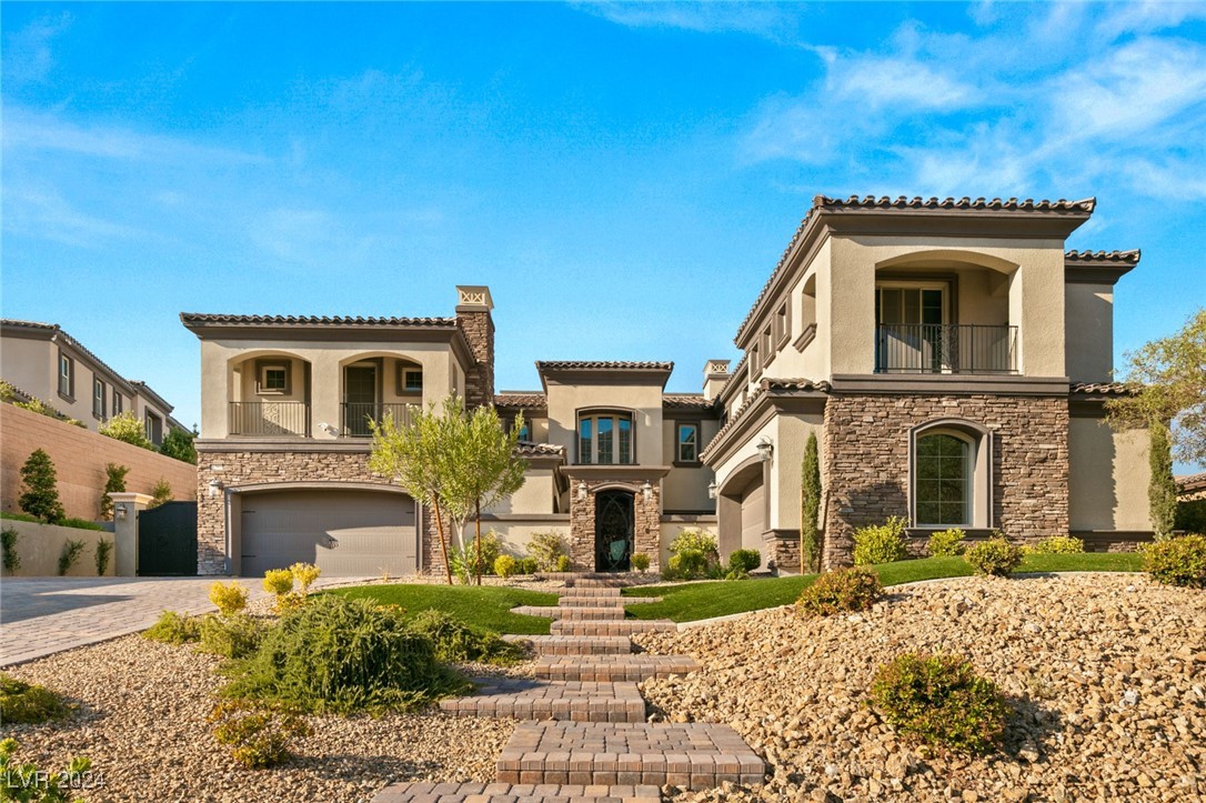 16 OLYMPIA RIDGE Drive