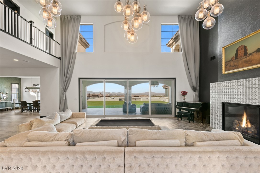 16 OLYMPIA RIDGE Drive