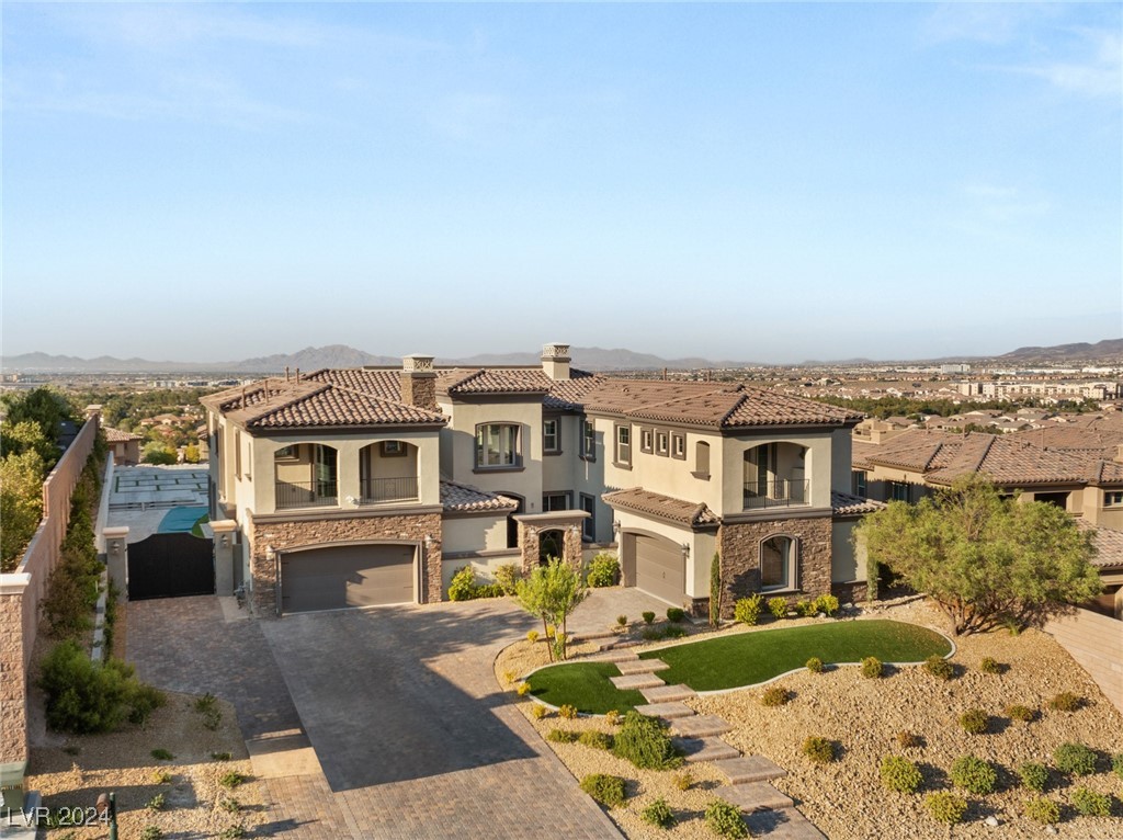 16 OLYMPIA RIDGE Drive