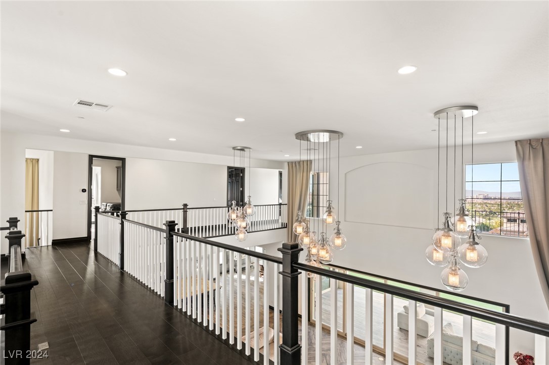 16 OLYMPIA RIDGE Drive