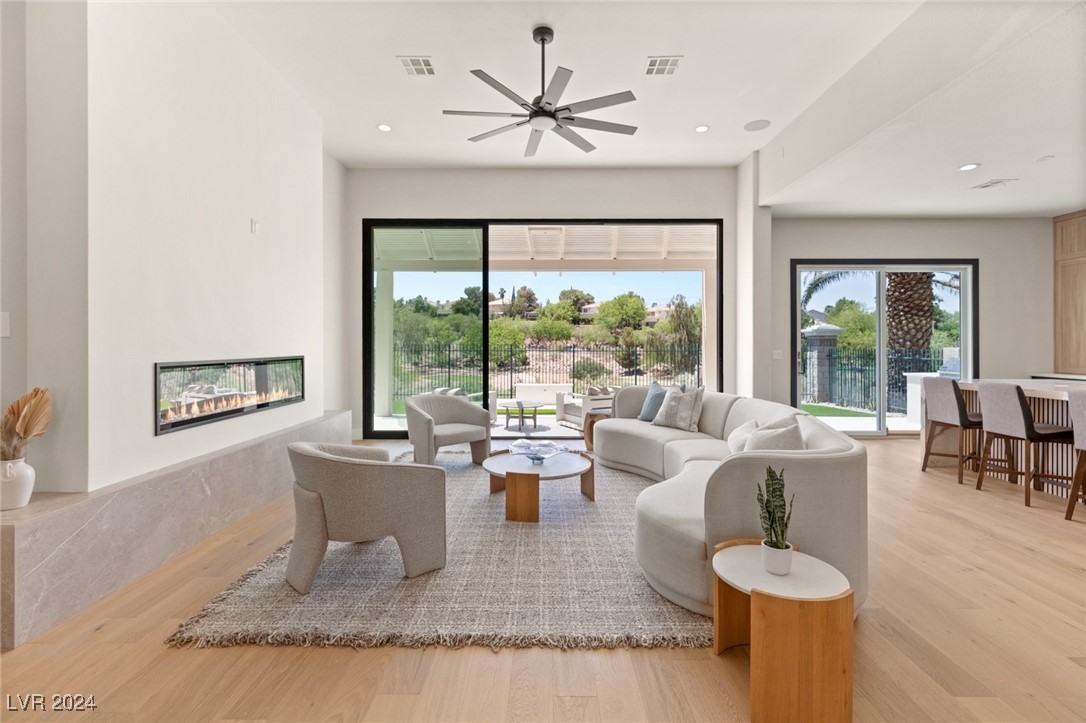 1207 PANINI Drive