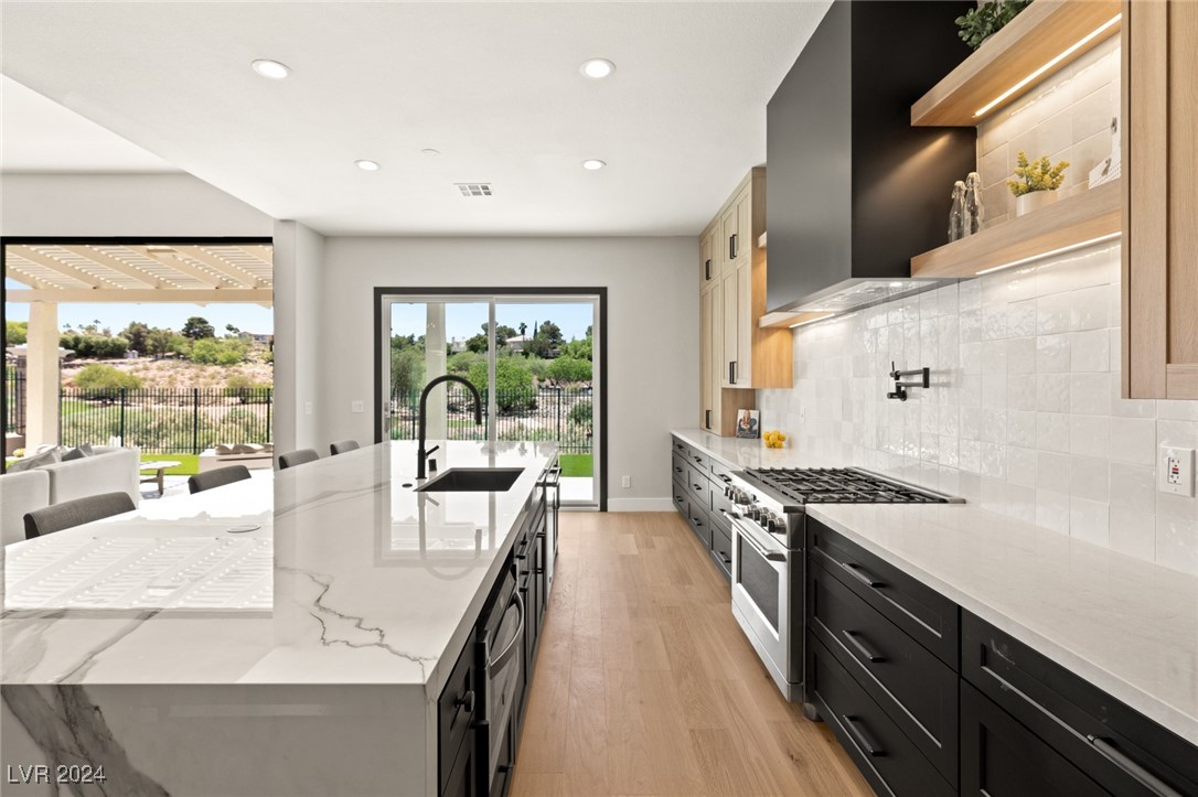 1207 PANINI Drive