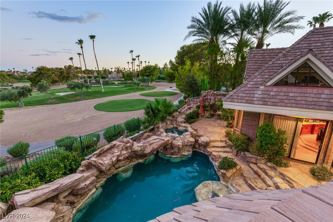 8701 CANYON VIEW Drive