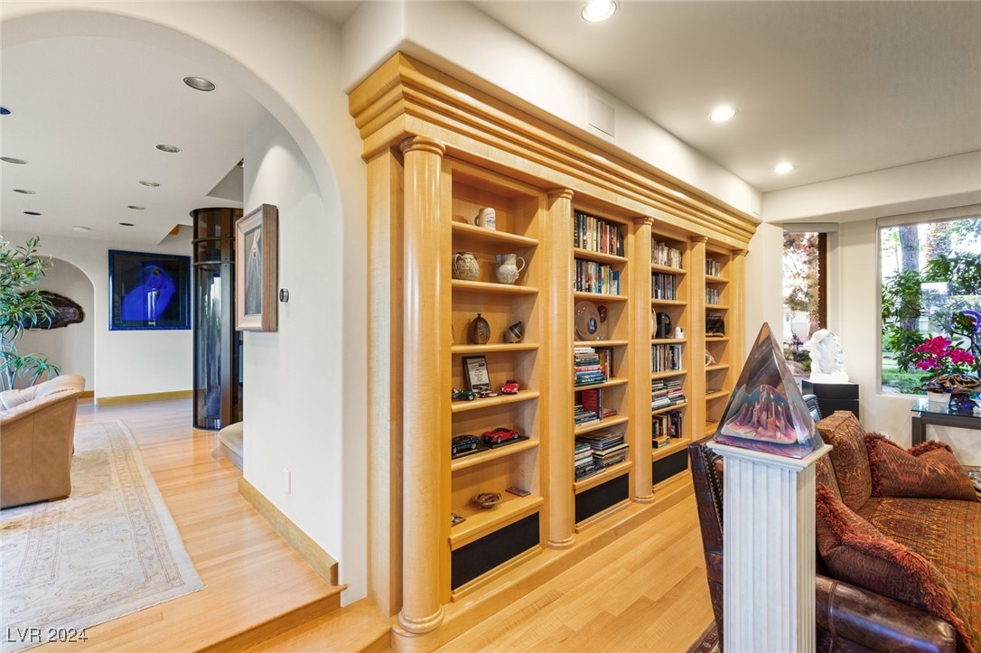 8701 CANYON VIEW Drive